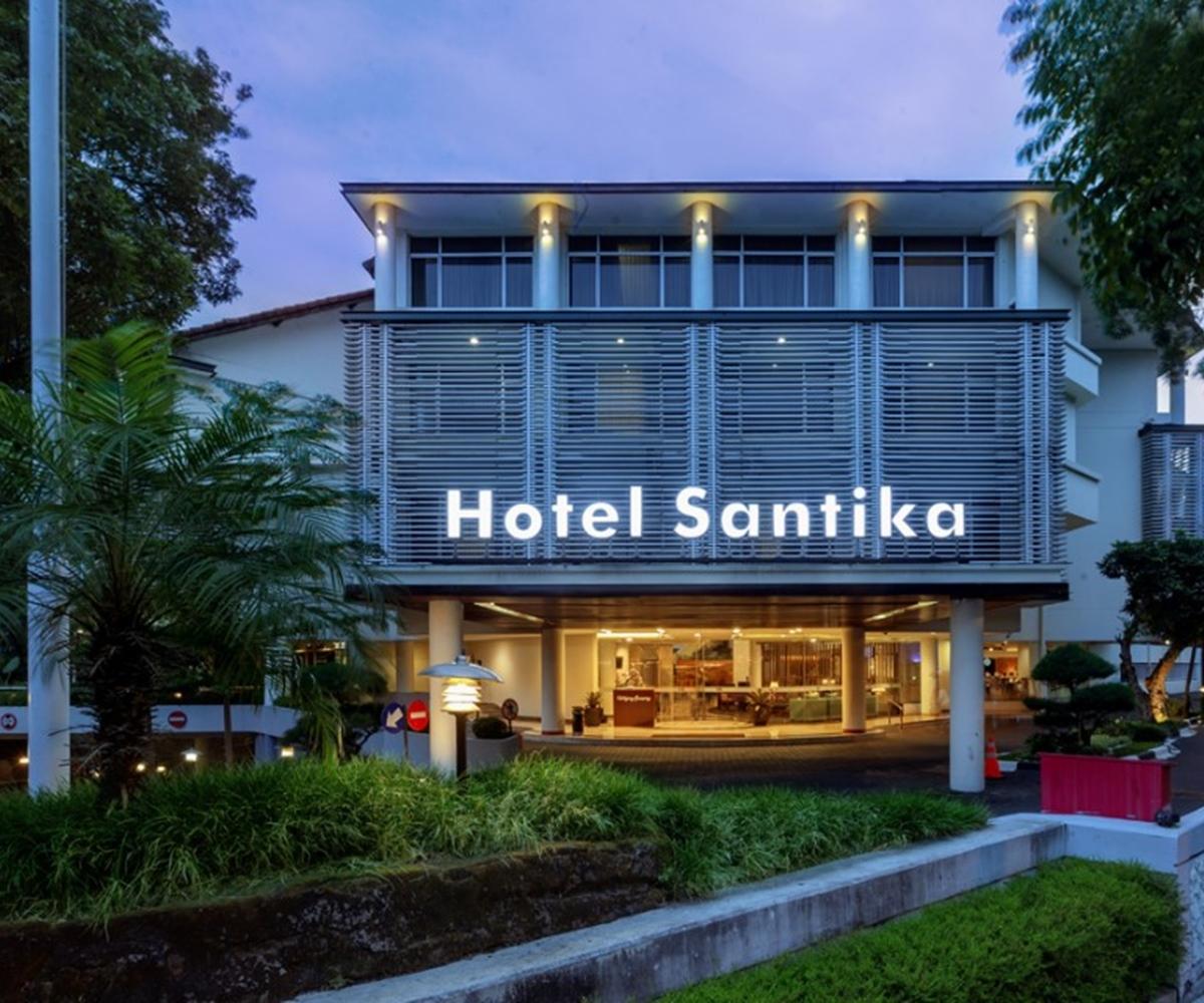 Hotel Santika